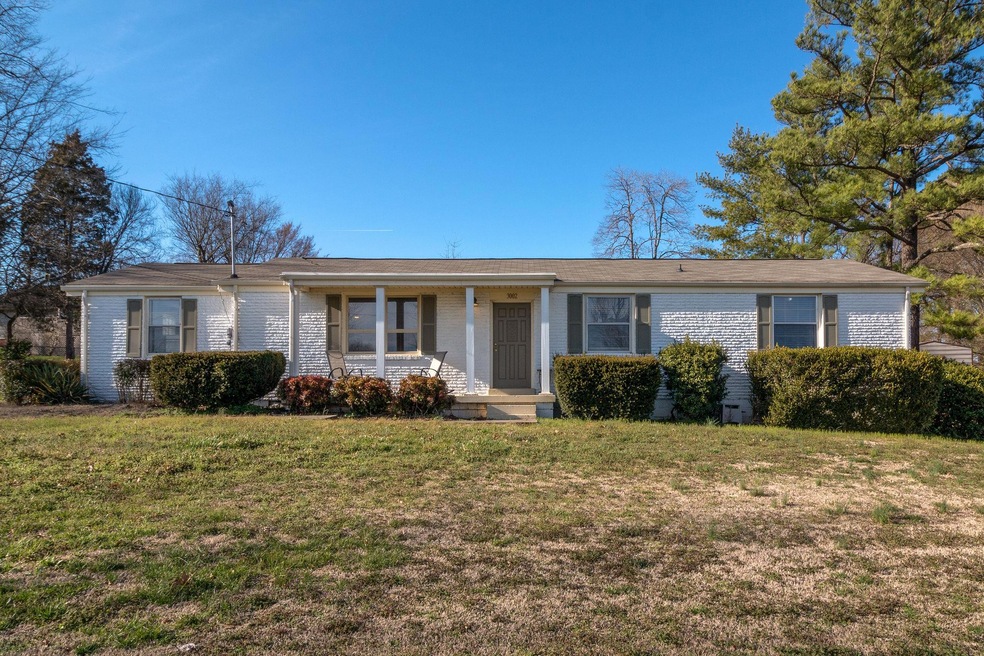 3002 Westwood Dr, Columbia, TN 38401 - photo 1