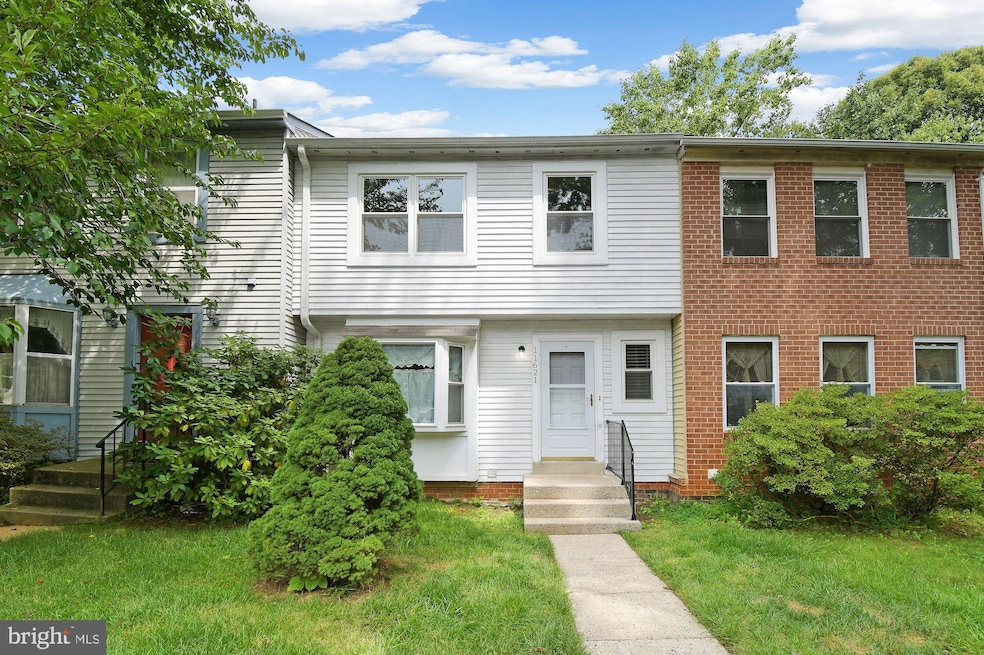 11621 Summer Oak Dr, Germantown, MD 20874 - photo 1