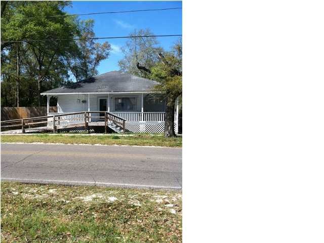 409 Tallahassee St, Carrabelle, FL 32322 - photo 1