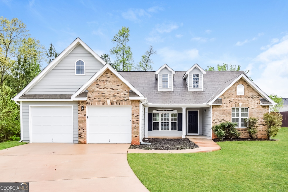 708 Winesap Ct, Hampton, GA 30228 - photo 1