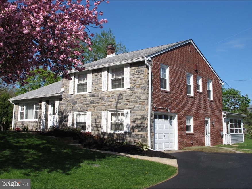 109 Cameron Dr, Wallingford, PA 19086 - photo 1