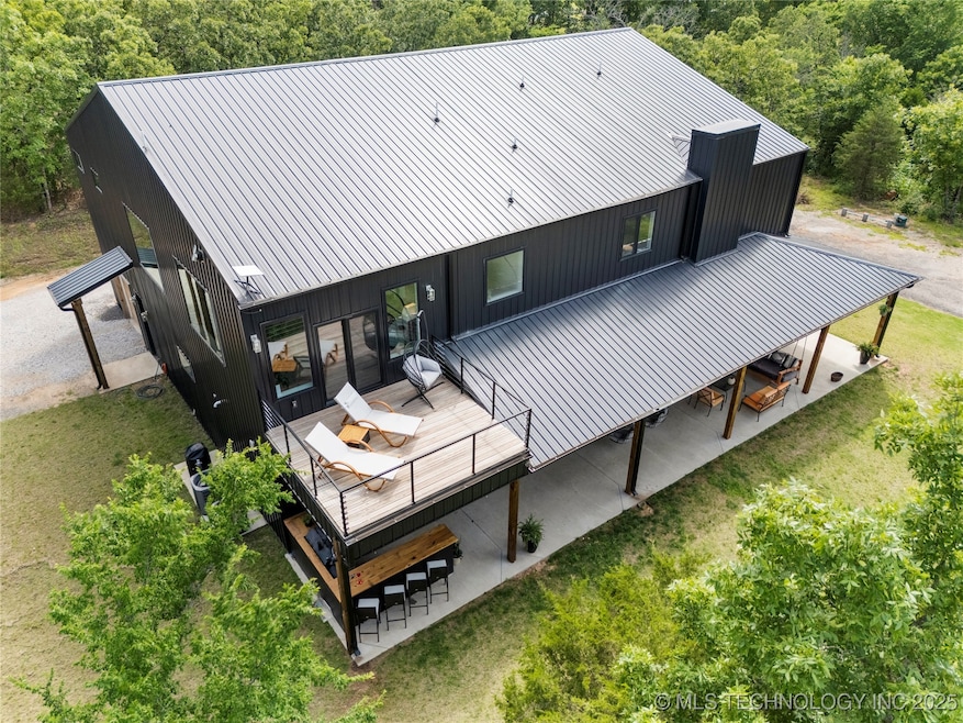 8562 Adams Creek Rd, Beggs, OK 74421 - photo 1