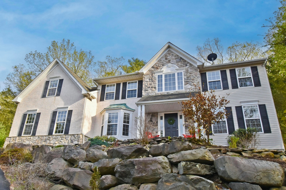 Pending $499,000