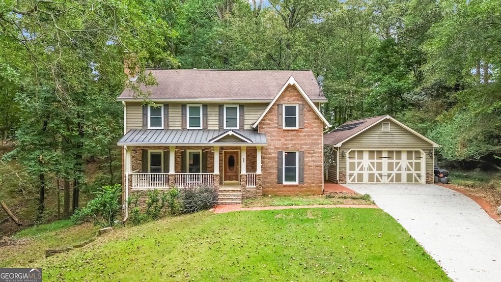 1114 Wind Hill Ln SW, Marietta, GA 30064 - photo 1