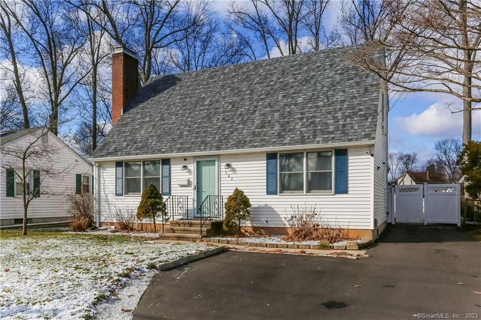 143 Grove St, West Hartford, CT 06110 - photo 1