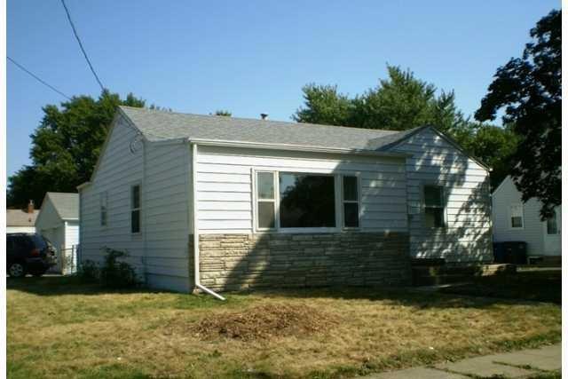 2300 Des Moines St, Des Moines, IA 50317 - photo 1