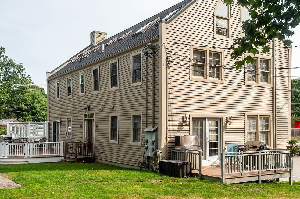 145 Pepperrell Rd, Kittery Point, ME 03905 - photo 1