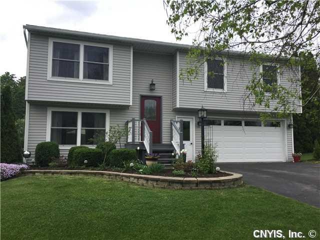 Exterior Front This one s a 10!!  Come see for you