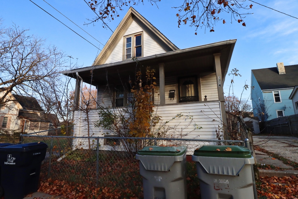 1314 N 22nd St, Milwaukee, WI 53205 - photo 1