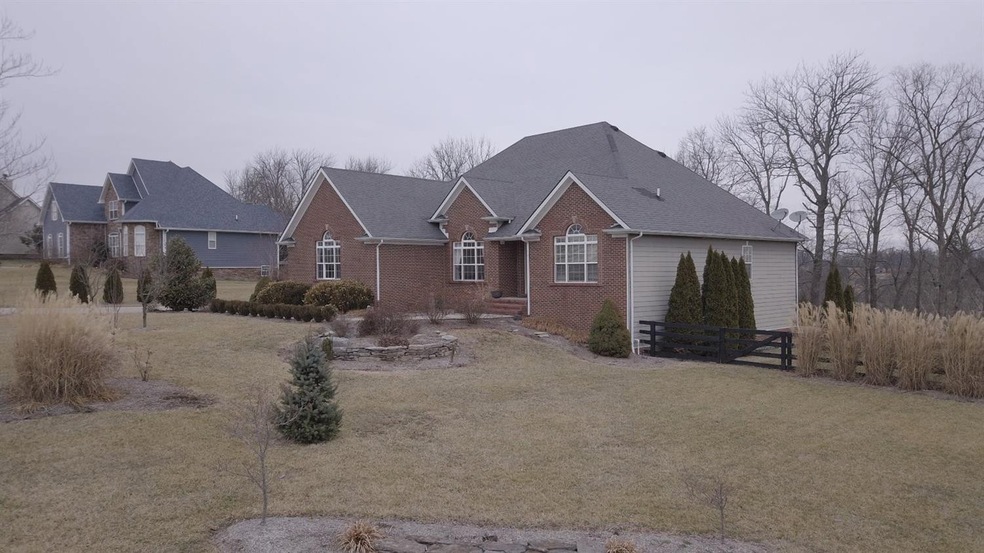 109 Whispering Brook Dr unit 1A, Nicholasville, KY 40356 - photo 1