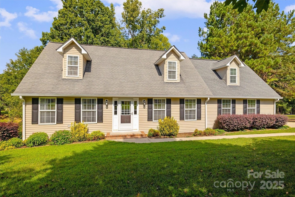 5763 S Carolina 97, Hickory Grove, SC 29717 - photo 1