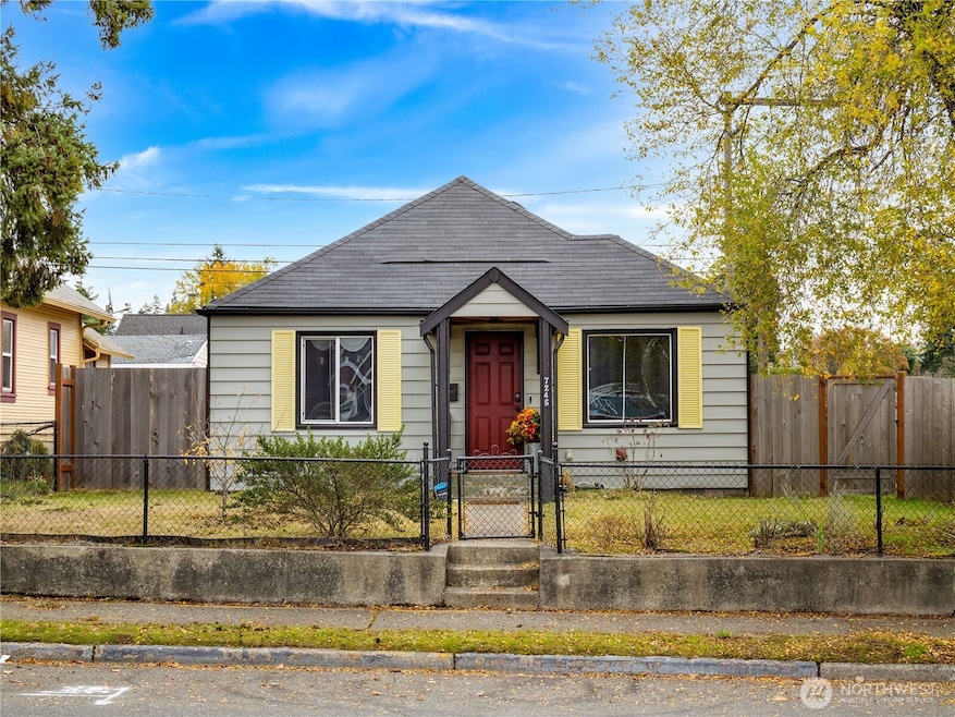 Pending $380,000 • Co-Listing Agent