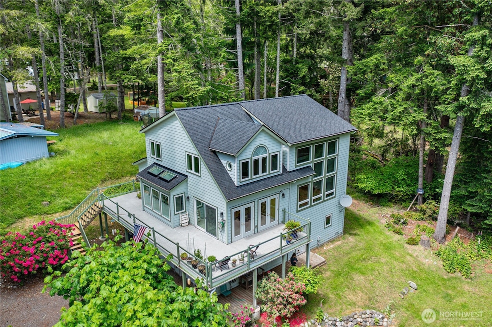 For Sale $649,900 • Co-Listing Agent