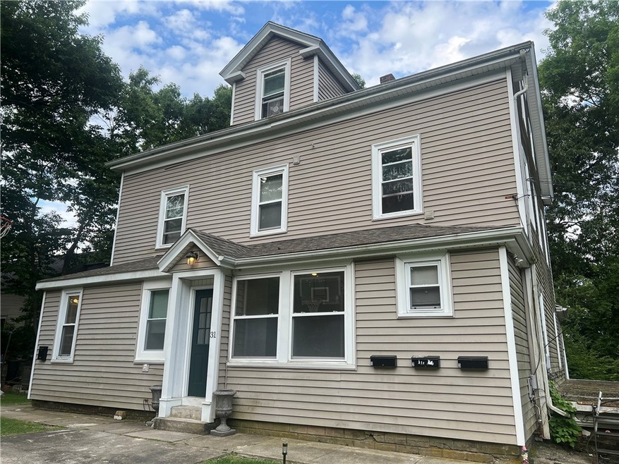 31 Woodland Ave unit 1, Smithfield, RI 02917 - photo 1