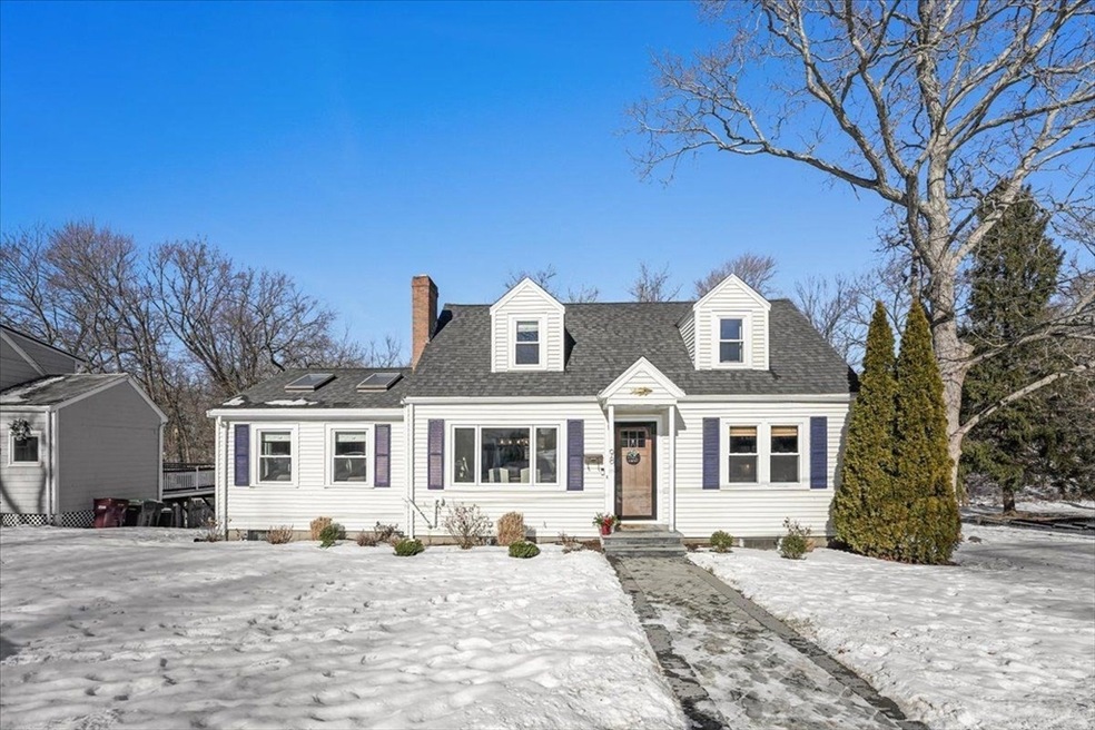 Sold $872,000 • Co-Listing Agent