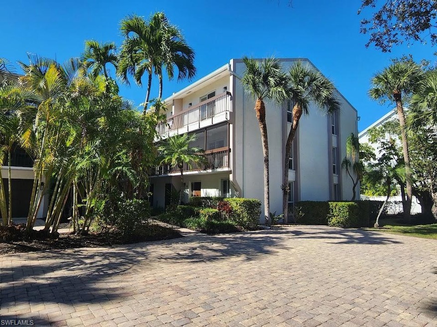 995 9th Ave S unit 6, Naples, FL 34102 - photo 1