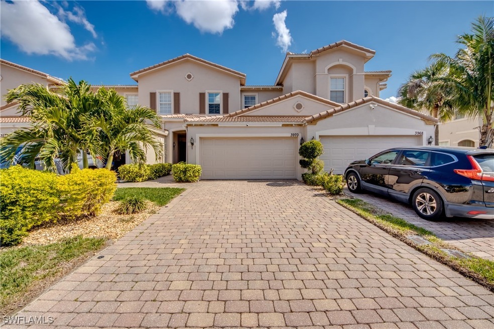 Attached 2 car garage
