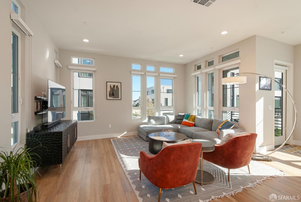 2137 Starling Ln unit 502, Alameda, CA 94501 - photo 1