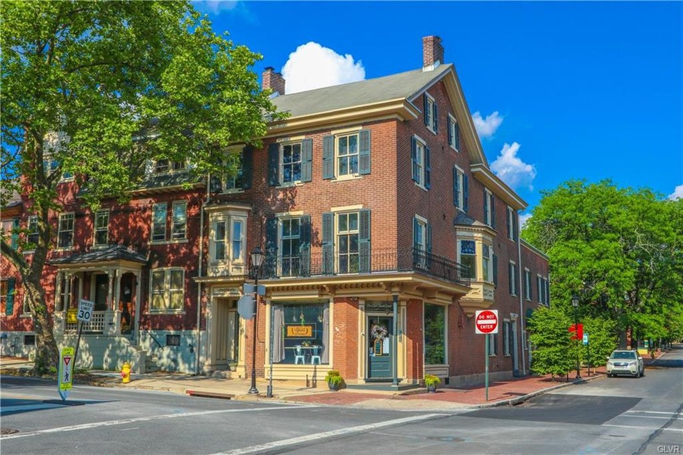 402 N New St, Bethlehem, PA 18018 - photo 1