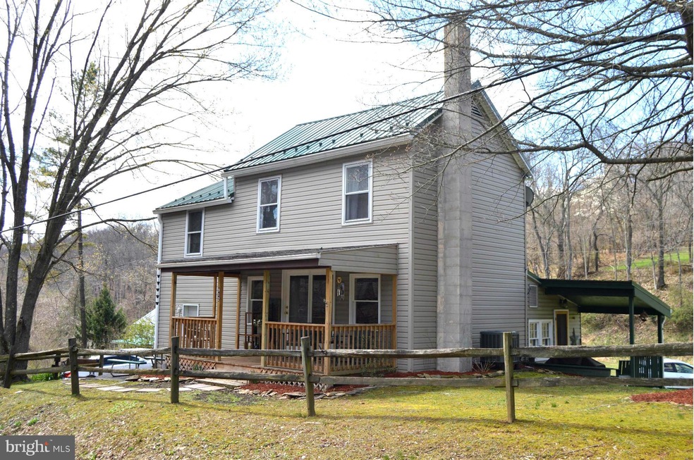 912 Harpers Ferry Rd, Knoxville, MD 21758 - photo 1