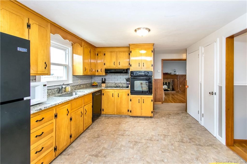 64 Neelans Rd, Enfield, CT 06082 - photo 1