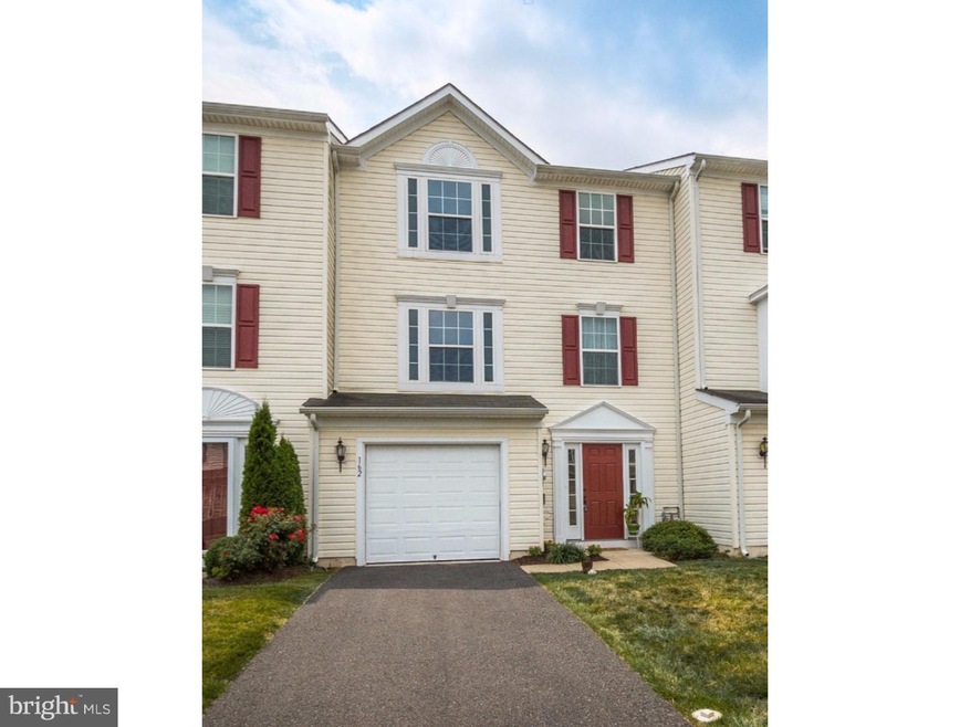 162 S Savanna Dr, Pottstown, PA 19465 - photo 1