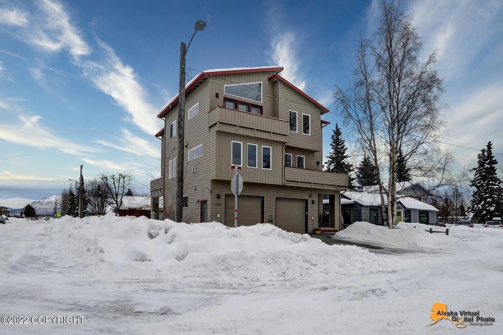1401 Latouche St #2
