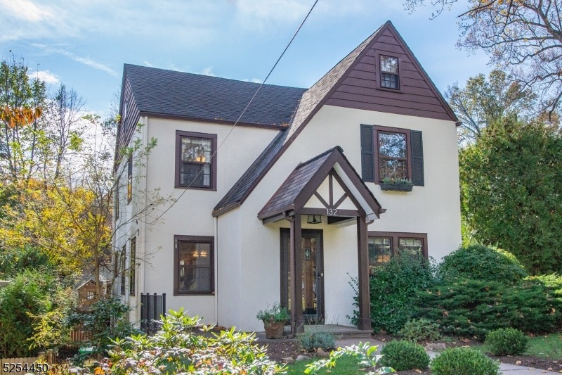 132 Alexander Ave, Montclair, NJ 07043 - photo 1