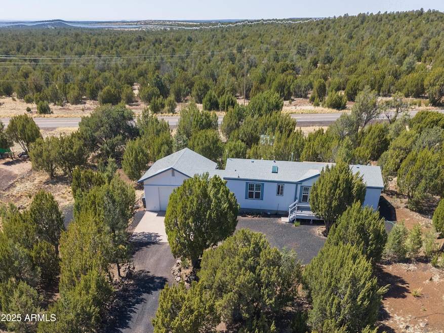 21 CR 3205, Vernon, AZ 85940
