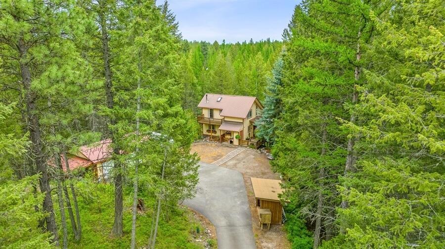 444 Lake Loop Drive