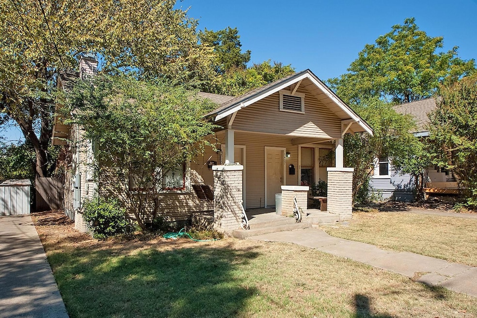 5405 Worth St, Dallas, TX 75214 - photo 1