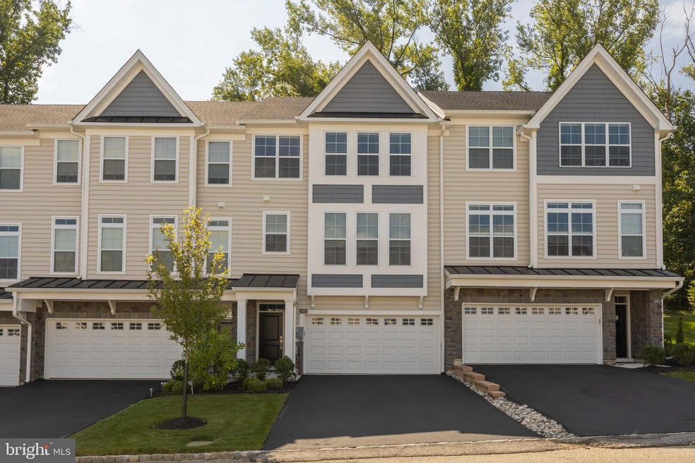 2062 Julia Dr, Conshohocken, PA 19428 - photo 1