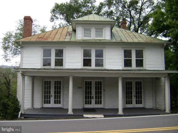 329 Main St, Washington, VA 22747 - photo 1