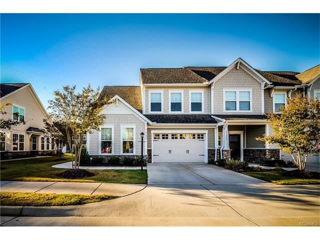 Beautiful End Unit Townhouse with 1 1/2 Car Garage