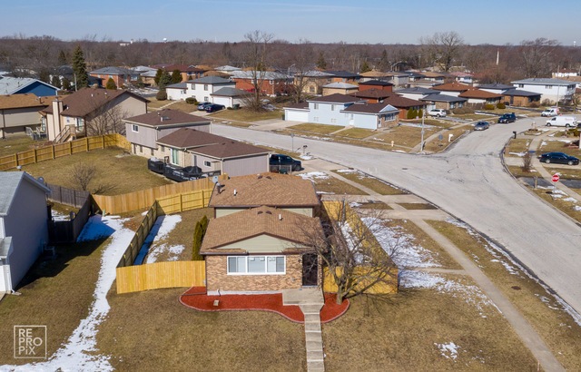 18142 Idlewild Dr, Country Club Hills, IL 60478 - photo 1