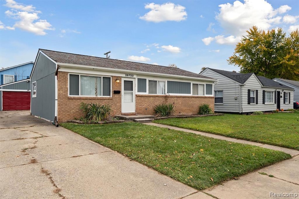 26750 Grandmont St, Roseville, MI 48066 - photo 1