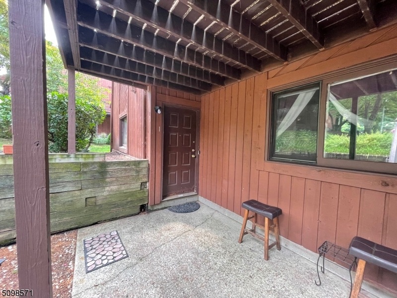 4 Alta Ct W unit 1, Vernon Township, NJ 07462 - photo 1