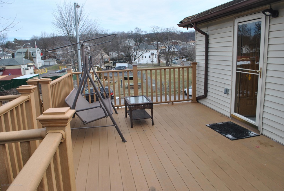 54 Logan Ave, Staten Island, NY 10301 - photo 1