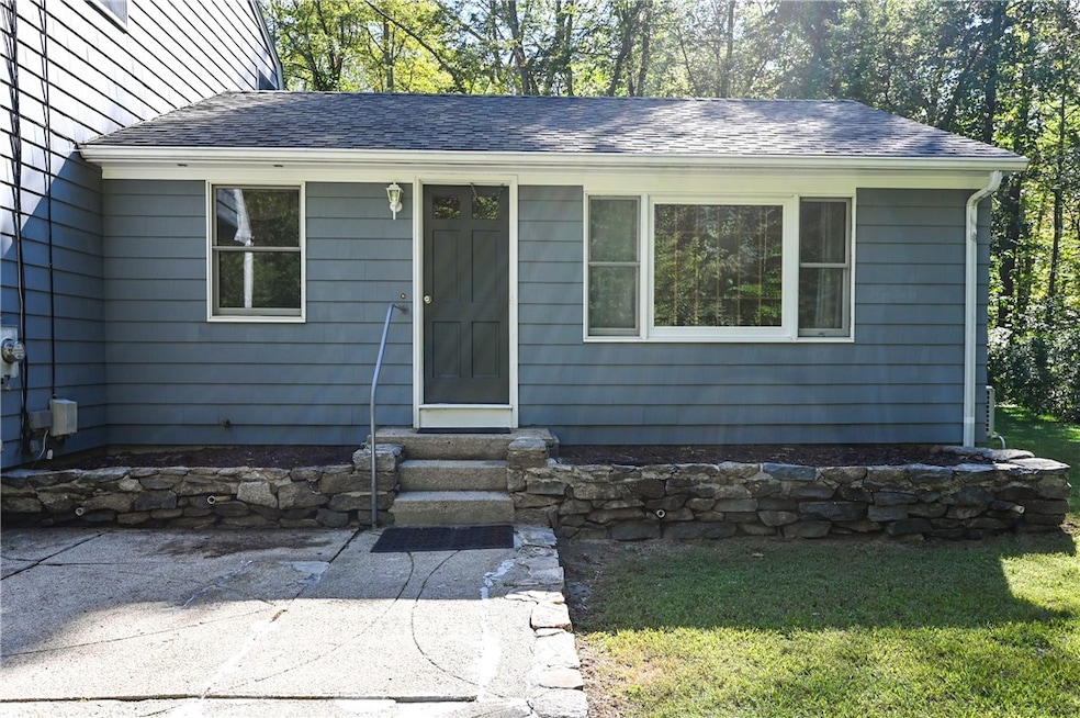 22 Gleaner Chapel Rd, Scituate, RI 02857 - photo 1