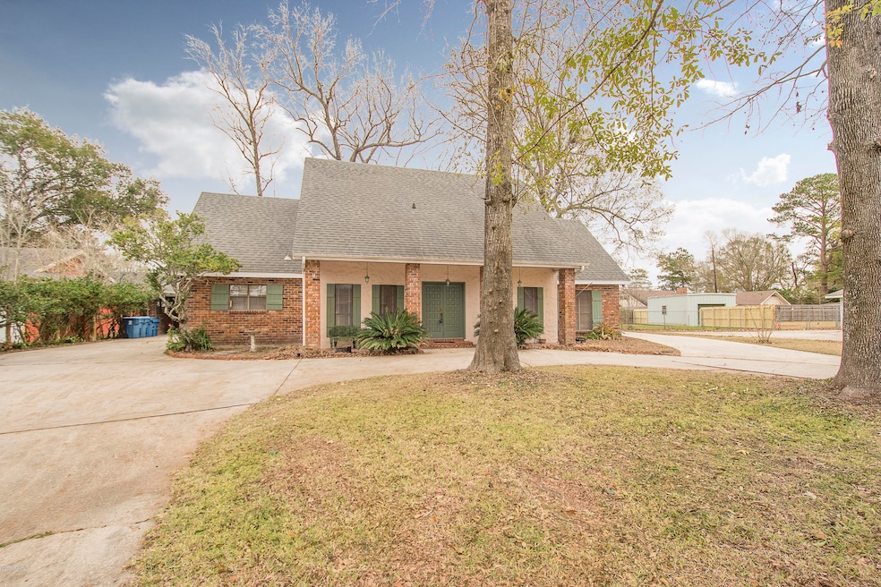 2_Outside Front