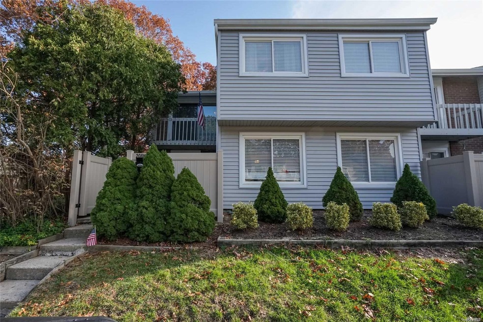 208N Springmeadow Dr unit 208N, Holbrook, NY 11741 - photo 1