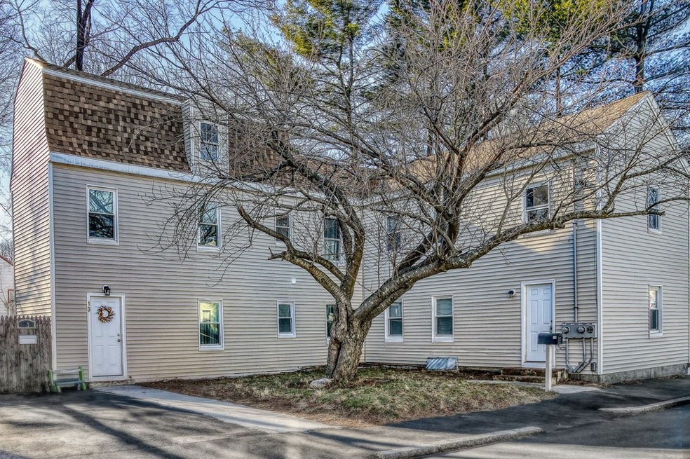 13 Saunders St, Salem, MA 01970 - photo 1