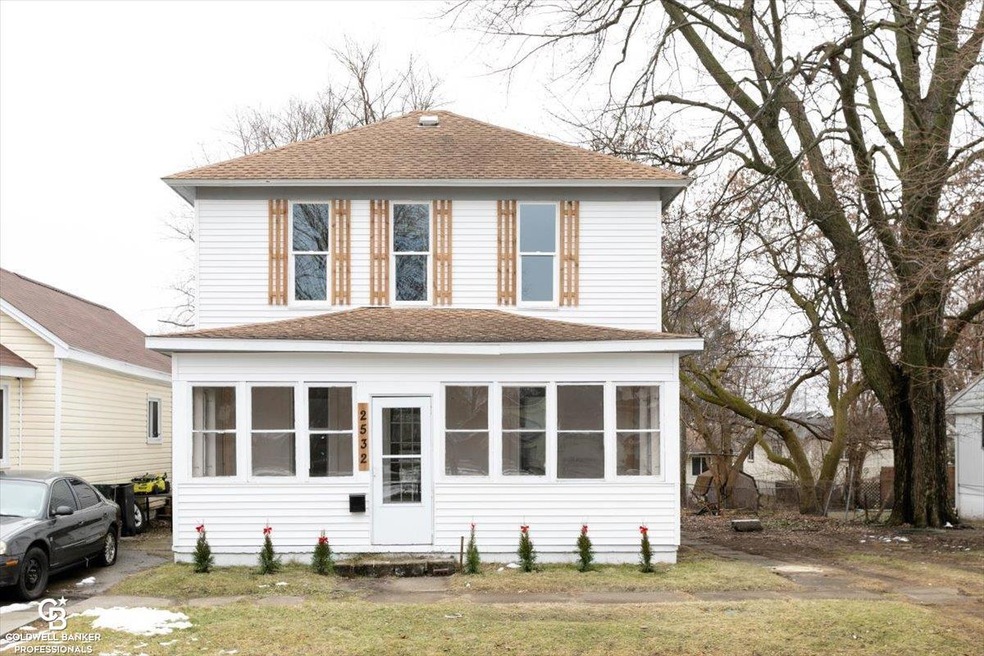 2532 Forest St, Port Huron, MI 48060 - photo 1