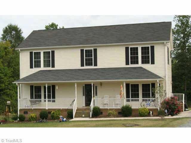 4471 Osborn Mill Rd, Asheboro, NC 27205 - photo 1