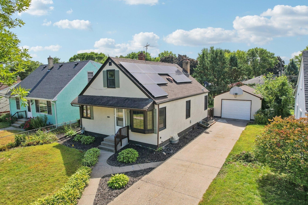 254 Arion St E, Saint Paul, MN 55118 - photo 1