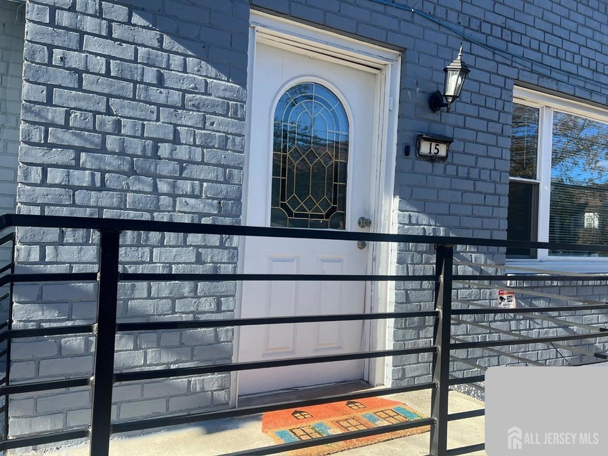 13 Eastern Pkwy unit 2, Jersey City, NJ 07305 - photo 1