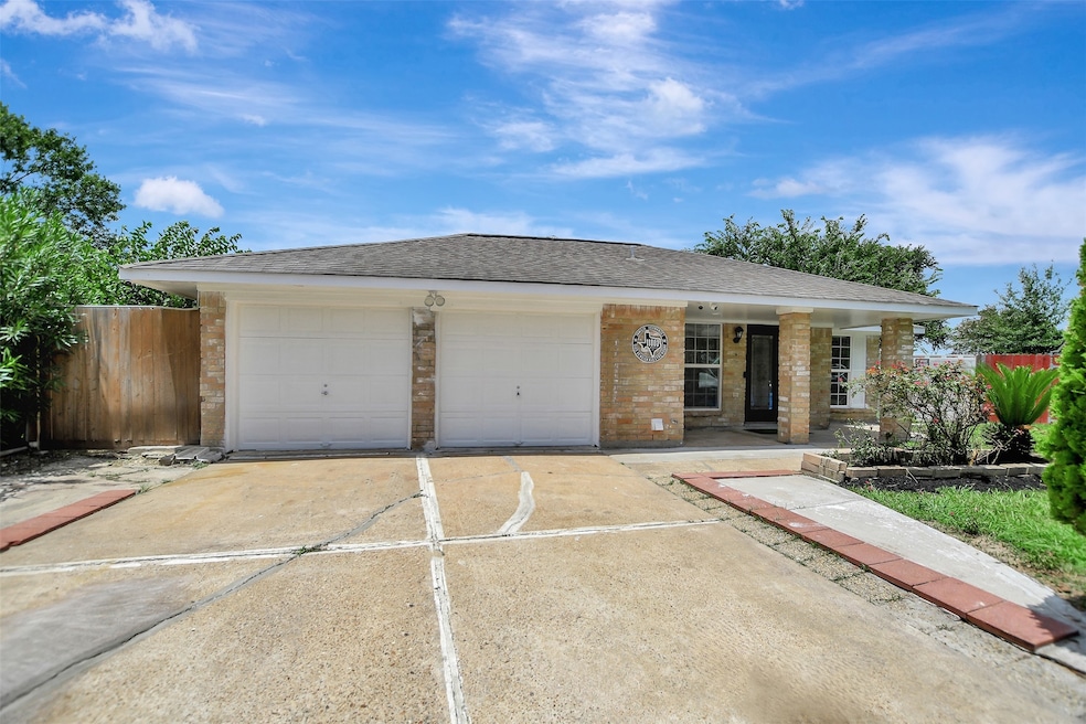 Welcome to your dream home at 11803 Rhinebeck Dr.