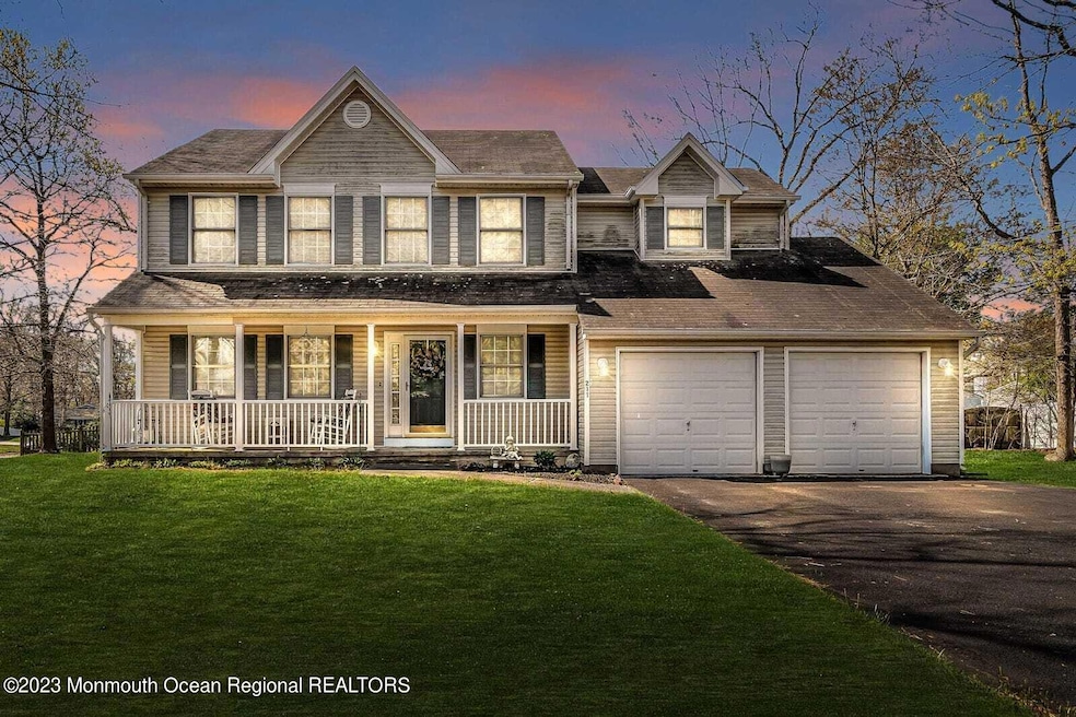 211 Torpedo Rd, Manahawkin, NJ 08050 - photo 1