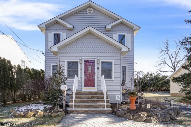 22 Glendale Ave, Livingston, NJ 07039 - photo 1