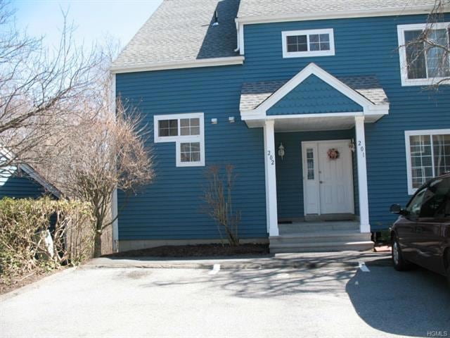 202 Bentley Ct, Brewster, NY 10509 - photo 1